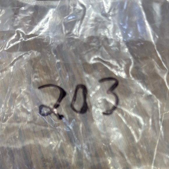 Judy blue Light Blue Distressed Skinny Jeans. Size 2XL. NWT. - Picture 6 of 6